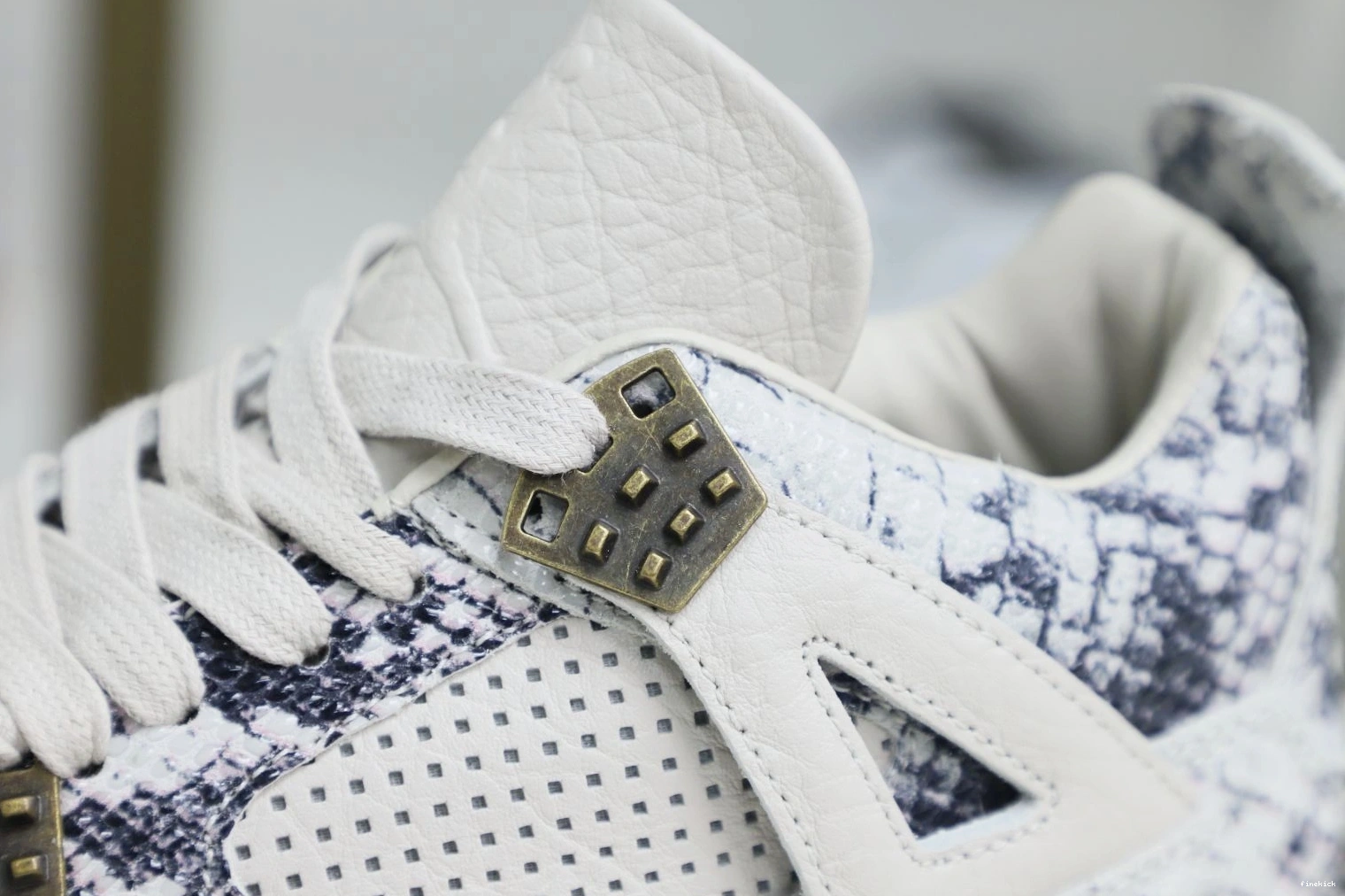 Jordan retro 4 Air snakeskin Jordan 0808